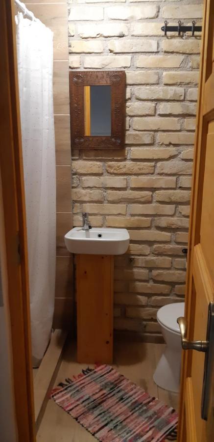Kazmer Szallas - Gasthaus Varbalog Buitenkant foto
