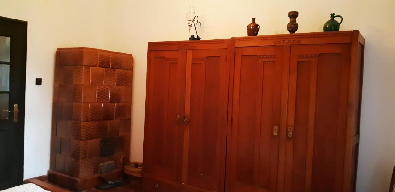 Kazmer Szallas - Gasthaus Varbalog Buitenkant foto